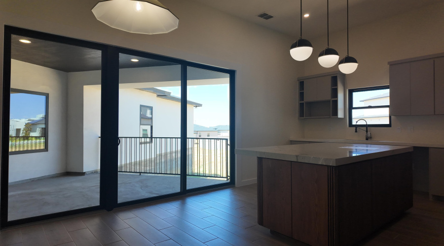 1108 Hebilla Ct., LAREDO, Texas 78046, 4 Bedrooms Bedrooms, 5 Rooms Rooms,3 BathroomsBathrooms,Residential,For Sale,1108 Hebilla Ct.,20263870