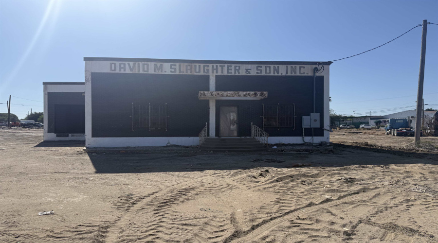 569 Logan Ave, Laredo, Texas 78040, 1 Bedroom Bedrooms, 6 Rooms Rooms,Commercial/industrial,For Rent,569 Logan Ave,20263860