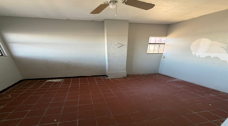 1516 San Bernardo Ave, Laredo, Texas 78040, ,2 BathroomsBathrooms,Commercial retail/office,For Sale,1516 San Bernardo Ave,20263868