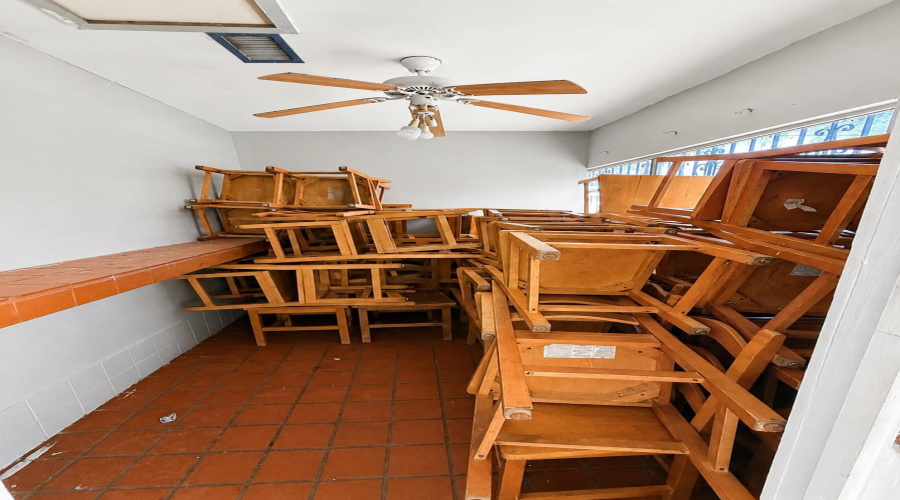 1516 San Bernardo Ave, Laredo, Texas 78040, ,2 BathroomsBathrooms,Commercial retail/office,For Sale,1516 San Bernardo Ave,20263868