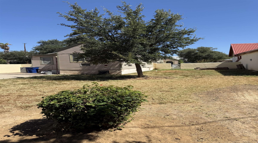 1801 Galveston St, Laredo, TX, Texas 78043-2906, 3 Bedrooms Bedrooms, 5 Rooms Rooms,2 BathroomsBathrooms,Residential,For Sale,1801 Galveston St,20263861