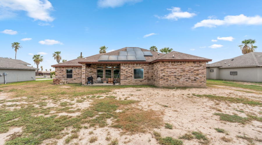 2303 Lake View Dr., Mission, Texas 78572, 3 Bedrooms Bedrooms, 6 Rooms Rooms,2 BathroomsBathrooms,Residential,For Sale,2303 Lake View Dr.,20263867