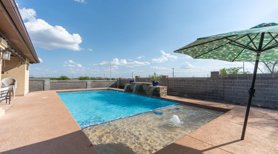 505 Silver Palm Dr, Laredo, Texas 78045, 4 Bedrooms Bedrooms, 7 Rooms Rooms,3 BathroomsBathrooms,Residential,For Sale,505 Silver Palm Dr,20263869