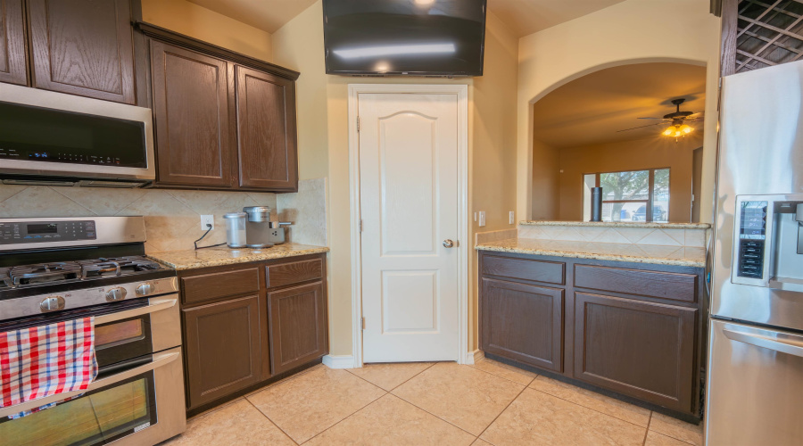 505 Silver Palm Dr, Laredo, Texas 78045, 4 Bedrooms Bedrooms, 7 Rooms Rooms,3 BathroomsBathrooms,Residential,For Sale,505 Silver Palm Dr,20263869