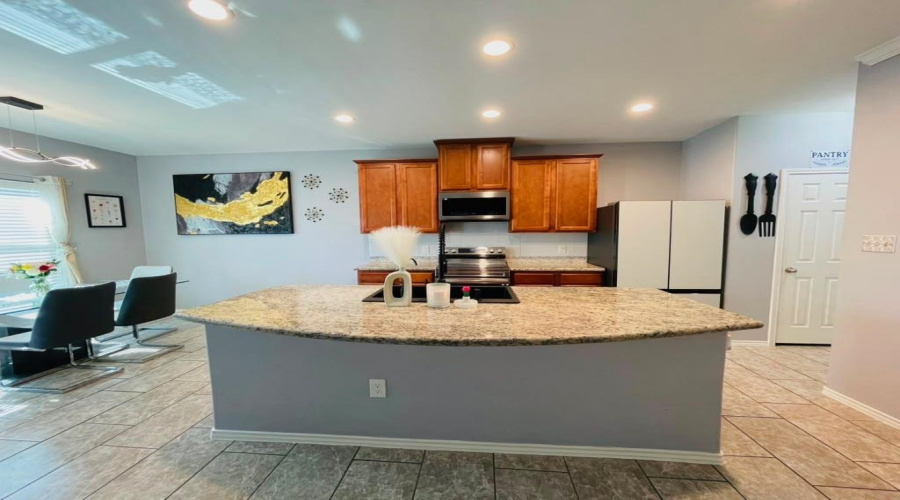 9983 Inmaculada Ln, Laredo, Texas 78045, 3 Bedrooms Bedrooms, 6 Rooms Rooms,2 BathroomsBathrooms,Residential,For Sale,9983 Inmaculada Ln,20263871