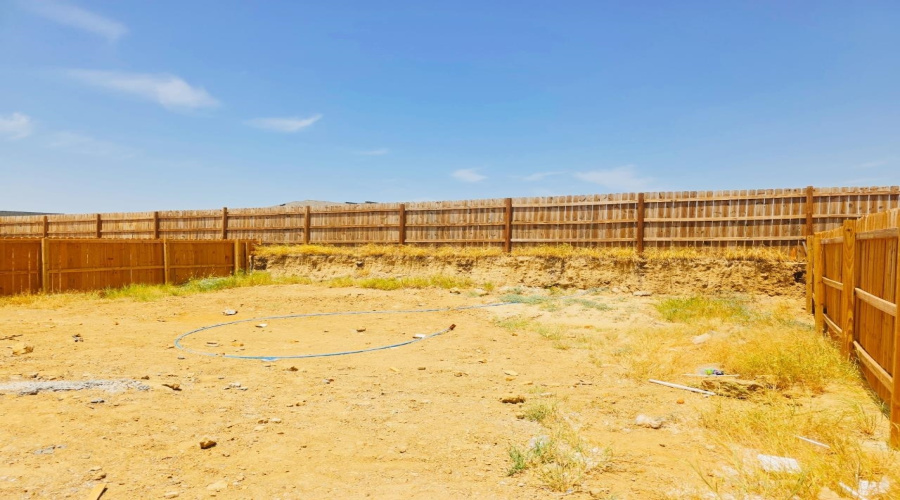 112 Mi Ranchito St., laredo, Texas 78046, 3 Bedrooms Bedrooms, 5 Rooms Rooms,2 BathroomsBathrooms,Residential,For Sale,112 Mi Ranchito St.,20263876