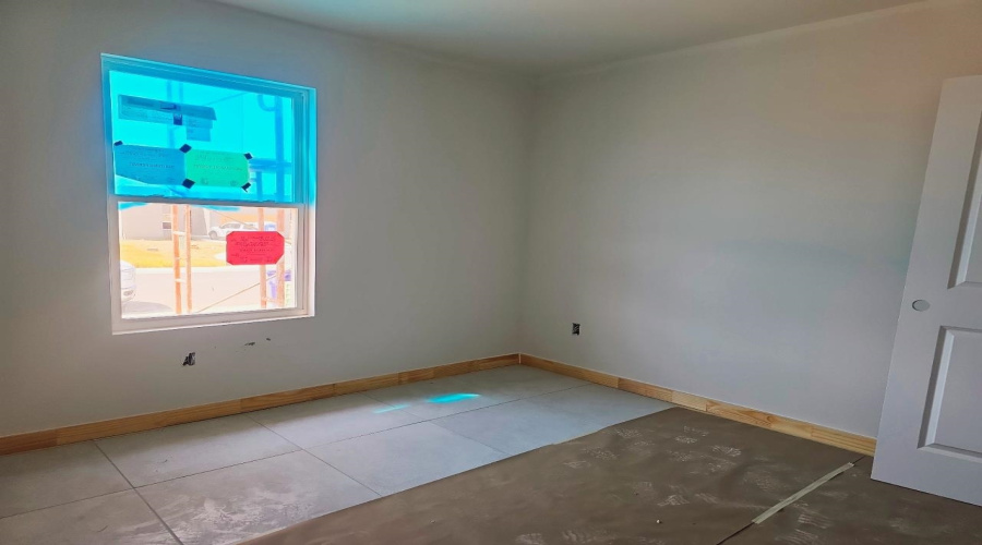 112 Mi Ranchito St., laredo, Texas 78046, 3 Bedrooms Bedrooms, 5 Rooms Rooms,2 BathroomsBathrooms,Residential,For Sale,112 Mi Ranchito St.,20263876
