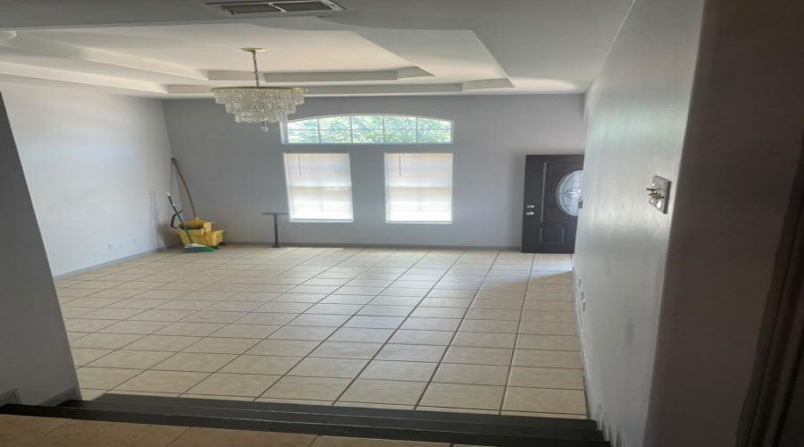 2318 Loma Vista Dr, Laredo, Texas 78046, 3 Bedrooms Bedrooms, 5 Rooms Rooms,2 BathroomsBathrooms,Residential,For Sale,2318 Loma Vista Dr,20263877