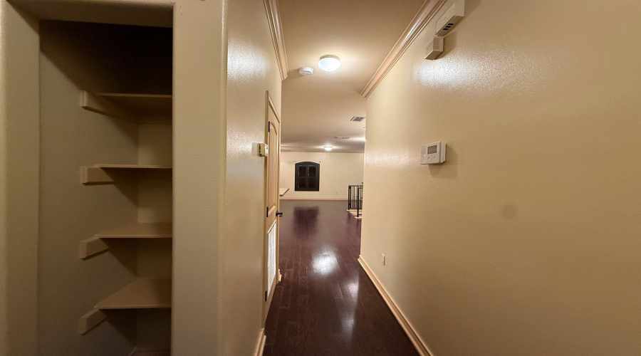 8216 Casa Verde Rd, Laredo, Texas 78041, 2 Bedrooms Bedrooms, 5 Rooms Rooms,2 BathroomsBathrooms,Residential,For Rent,8216 Casa Verde Rd,20263883