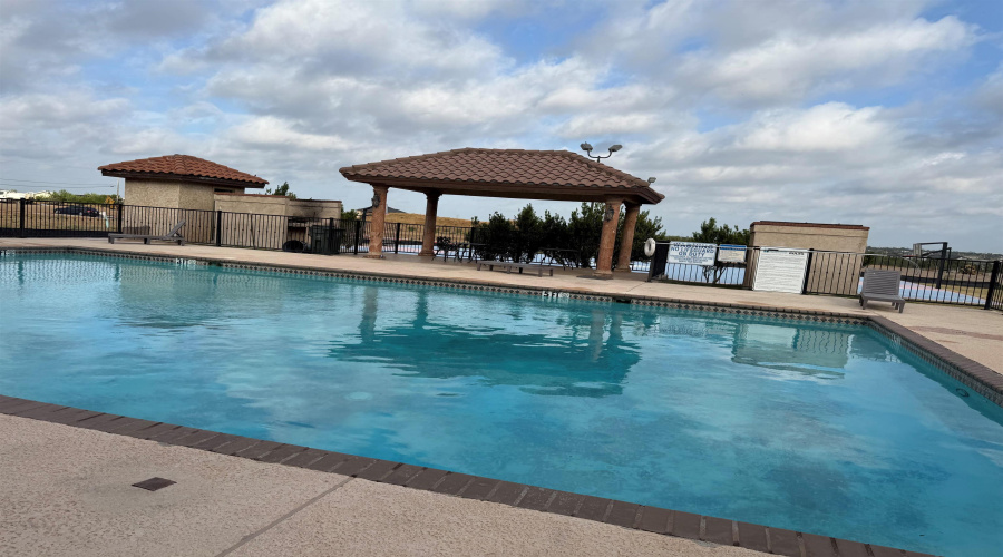 8216 Casa Verde Rd, Laredo, Texas 78041, 2 Bedrooms Bedrooms, 5 Rooms Rooms,2 BathroomsBathrooms,Residential,For Rent,8216 Casa Verde Rd,20263883