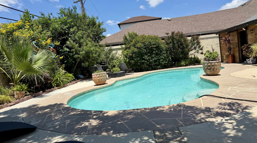 418 Northstar Dr, LAREDO, Texas 78045, 4 Bedrooms Bedrooms, 5 Rooms Rooms,3 BathroomsBathrooms,Residential,For Sale,418 Northstar Dr,20263884