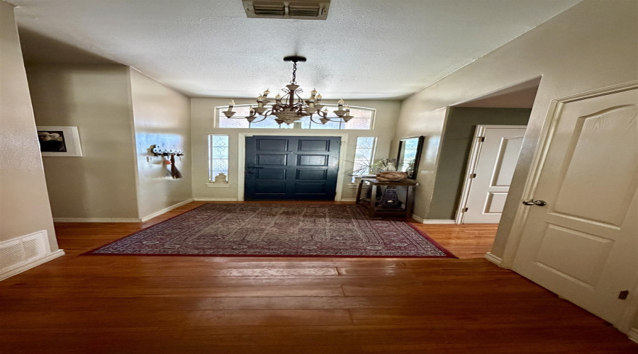 418 Northstar Dr, LAREDO, Texas 78045, 4 Bedrooms Bedrooms, 5 Rooms Rooms,3 BathroomsBathrooms,Residential,For Sale,418 Northstar Dr,20263884