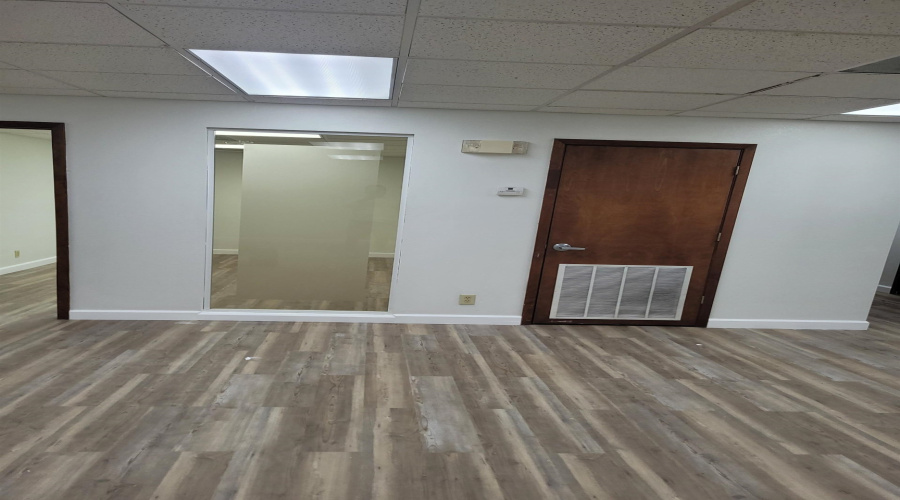 14110 Transportation Ave, Laredo, Texas 78041, ,2 BathroomsBathrooms,Commercial retail/office,For Rent,14110 Transportation Ave,20263880