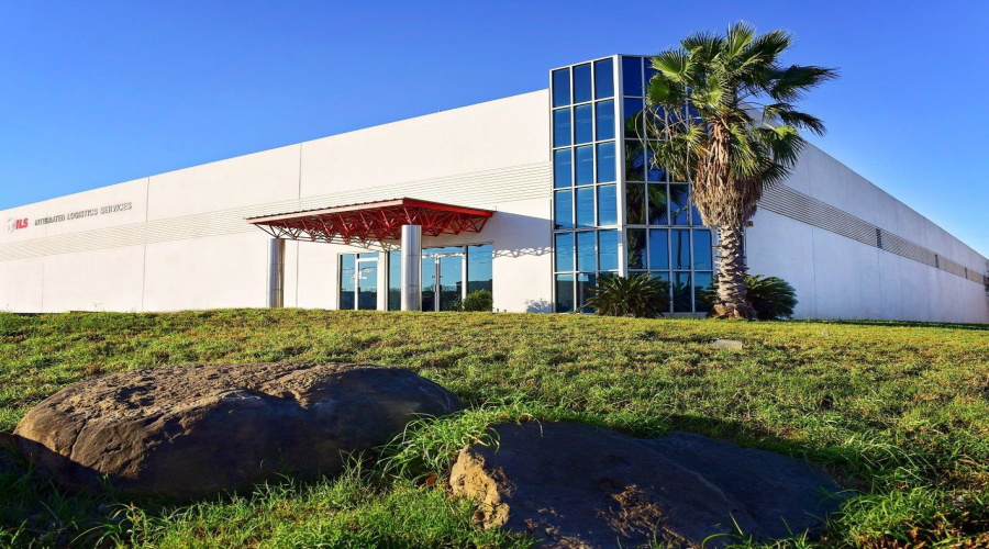 14110 Transportation Ave, Laredo, Texas 78041, ,2 BathroomsBathrooms,Commercial retail/office,For Rent,14110 Transportation Ave,20263880