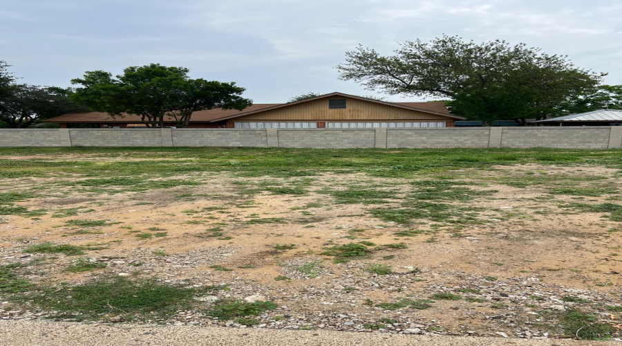 1601 Garfield St, Laredo, Texas 78043, ,Land,For Sale,1601 Garfield St,20263879