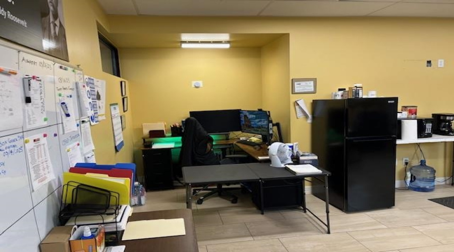 2715 E Del Mar Blvd, Laredo, Texas 78045, 1 Room Rooms,1 BathroomBathrooms,Commercial retail/office,For Rent,2715 E Del Mar Blvd,20252226