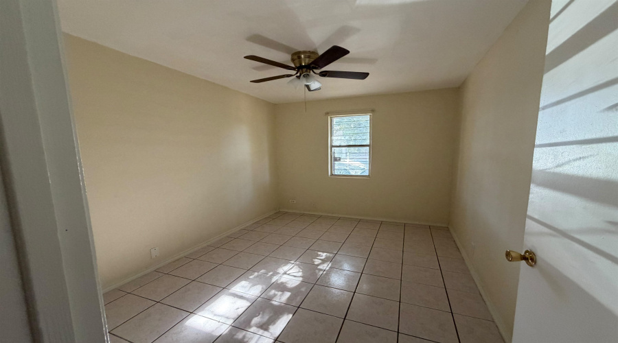3502 Guadalupe St, Laredo, TX 78043, Texas 78043-3827, ,Multi-family,For Sale,3502 Guadalupe St,20263888