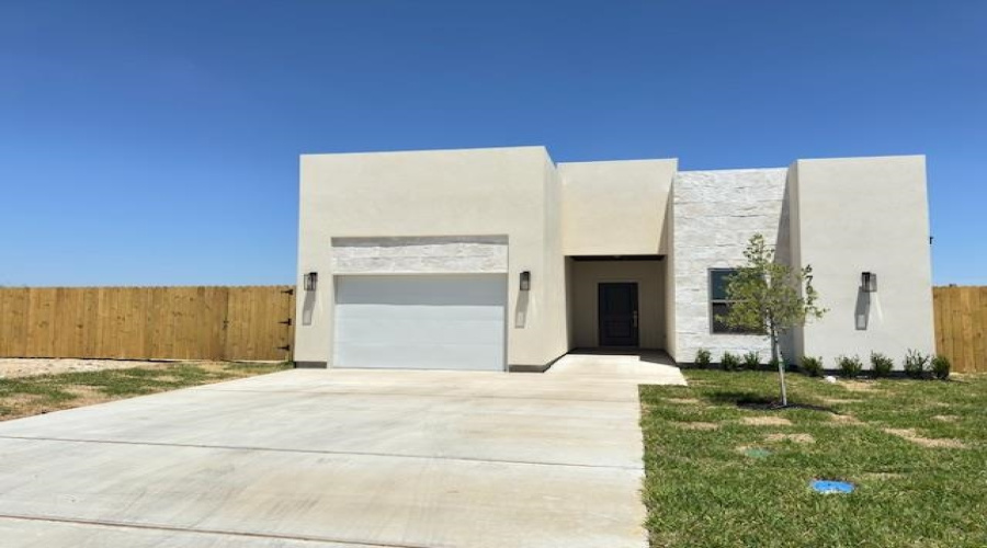 6702 El Freno, Laredo, Texas 78046, 3 Bedrooms Bedrooms, 6 Rooms Rooms,2 BathroomsBathrooms,Residential,For Rent,6702 El Freno,20263887