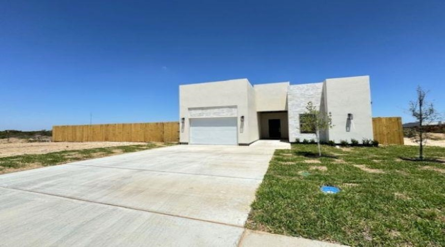 6702 El Freno, Laredo, Texas 78046, 3 Bedrooms Bedrooms, 6 Rooms Rooms,2 BathroomsBathrooms,Residential,For Rent,6702 El Freno,20263887