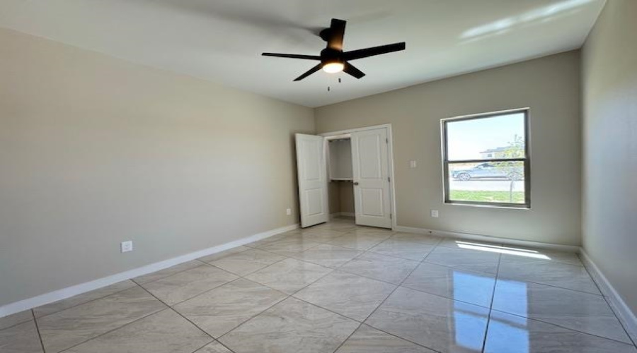 6702 El Freno, Laredo, Texas 78046, 3 Bedrooms Bedrooms, 6 Rooms Rooms,2 BathroomsBathrooms,Residential,For Rent,6702 El Freno,20263887