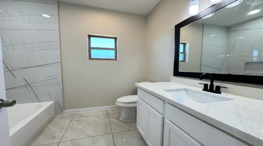 6702 El Freno, Laredo, Texas 78046, 3 Bedrooms Bedrooms, 6 Rooms Rooms,2 BathroomsBathrooms,Residential,For Rent,6702 El Freno,20263887