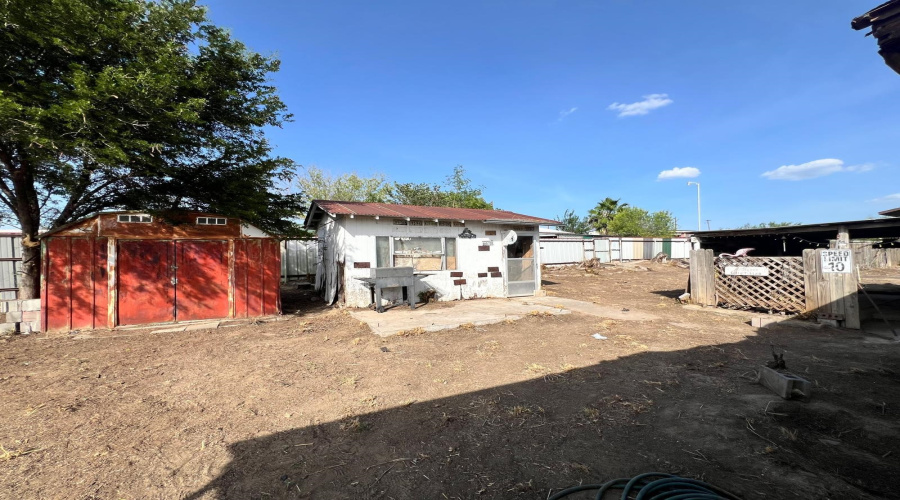 5222 Vicki Ln, Zapata, Texas 78076, 3 Bedrooms Bedrooms, 5 Rooms Rooms,1 BathroomBathrooms,Residential,For Sale,5222 Vicki Ln,20263892