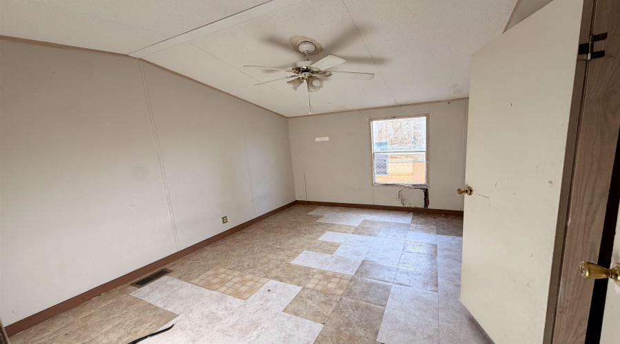 6009 Balcones Dr, Laredo, Texas 78046, 7 Bedrooms Bedrooms, 14 Rooms Rooms,4 BathroomsBathrooms,Residential,For Sale,6009 Balcones Dr,20263894
