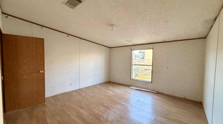 6009 Balcones Dr, Laredo, Texas 78046, 7 Bedrooms Bedrooms, 14 Rooms Rooms,4 BathroomsBathrooms,Residential,For Sale,6009 Balcones Dr,20263894