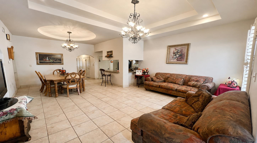 1902 Delmar St., Zapata, Texas 78076, 6 Bedrooms Bedrooms, 8 Rooms Rooms,2 BathroomsBathrooms,Residential,For Sale,1902 Delmar St.,20263895
