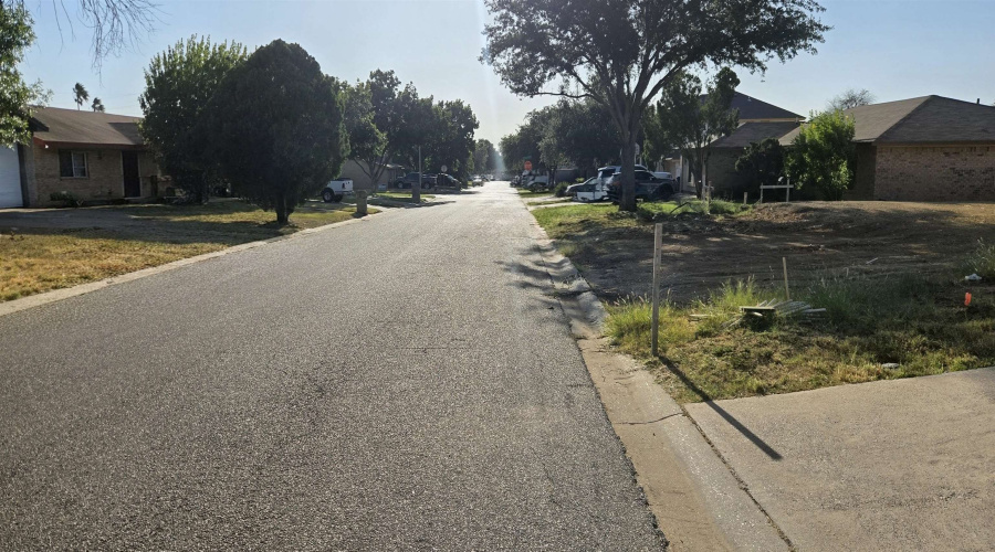 1506 Wildrose Ln, Laredo, Texas 78041, ,Land,For Sale,1506 Wildrose Ln,20263896