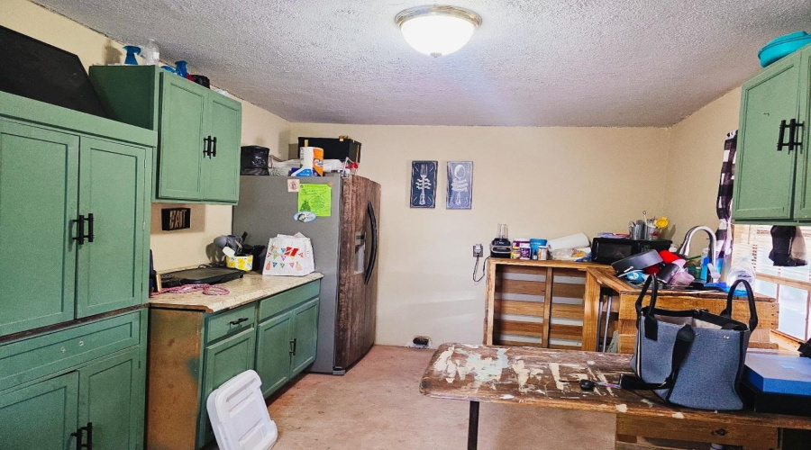 4520 Salinas Ave, laredo, Texas 78041, 2 Bedrooms Bedrooms, 3 Rooms Rooms,1 BathroomBathrooms,Residential,For Sale,4520 Salinas Ave,20263899
