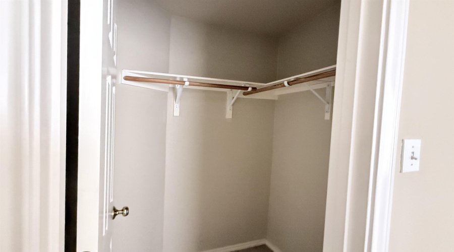 505 Valnera Dr, Laredo, Texas 78043, 3 Bedrooms Bedrooms, 5 Rooms Rooms,2 BathroomsBathrooms,Residential,For Sale,505 Valnera Dr,20263901