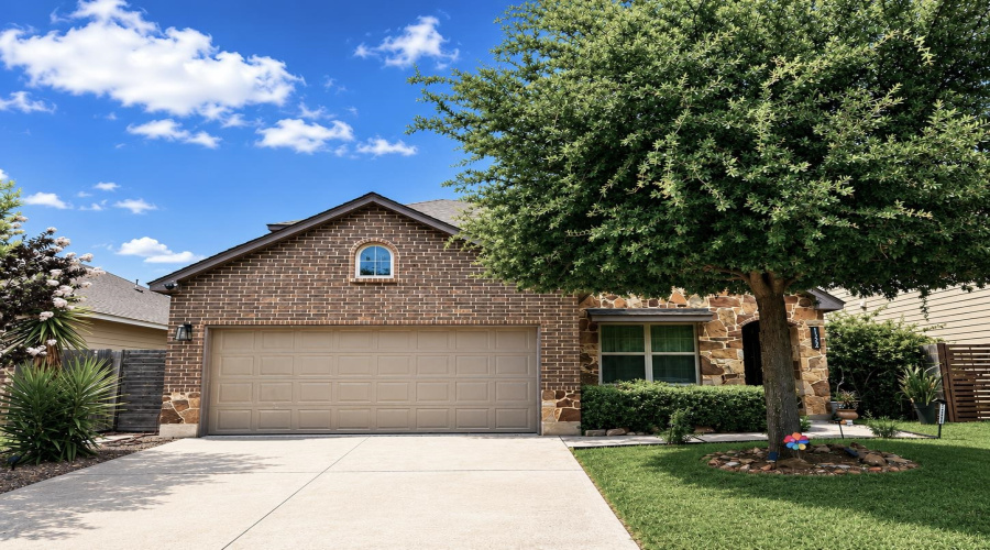 11222 Sierra Gorda Dr, Laredo, Texas 78045, 4 Bedrooms Bedrooms, 7 Rooms Rooms,2 BathroomsBathrooms,Residential,For Sale,11222 Sierra Gorda Dr,20263903