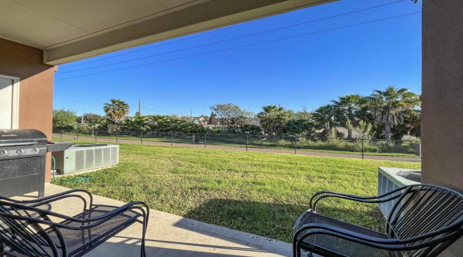 2619 San Isidro Pkwy, Laredo, Texas 78045, 2 Bedrooms Bedrooms, 5 Rooms Rooms,2 BathroomsBathrooms,Residential,For Sale,2619 San Isidro Pkwy,20263904
