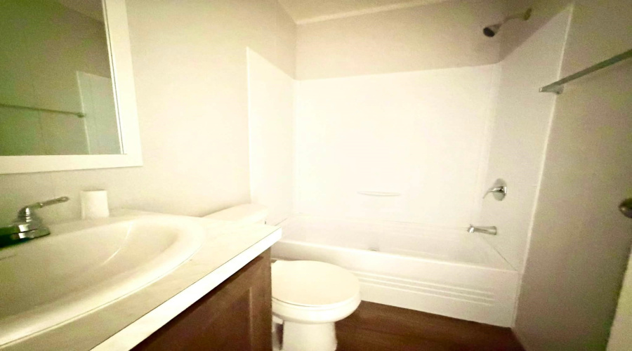 3603 Cielo Dr, Laredo, Texas 78046, 3 Bedrooms Bedrooms, 5 Rooms Rooms,2 BathroomsBathrooms,Residential,For Sale,3603 Cielo Dr,20263905