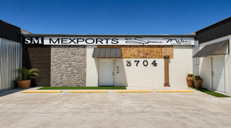 3710 San Bernardo Ave, Laredo, Texas 78041, 1 Room Rooms,4 BathroomsBathrooms,Commercial retail/office,For Sale,3710 San Bernardo Ave,20263906