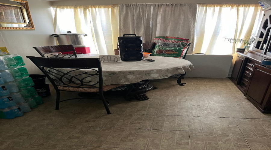 2401 San Francisco Ave, Laredo, Texas 78040, ,Multi-family,For Sale,2401 San Francisco Ave,20263912