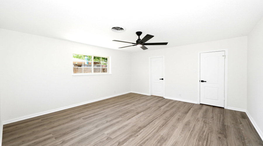 704 Sesame Ln, Laredo, Texas 78045, 3 Bedrooms Bedrooms, 5 Rooms Rooms,2 BathroomsBathrooms,Residential,For Sale,704 Sesame Ln,20263908