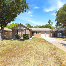 704 Sesame Ln, Laredo, Texas 78045, 3 Bedrooms Bedrooms, 5 Rooms Rooms,2 BathroomsBathrooms,Residential,For Sale,704 Sesame Ln,20263908