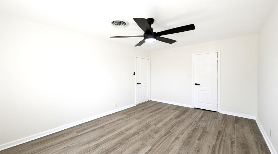 704 Sesame Ln, Laredo, Texas 78045, 3 Bedrooms Bedrooms, 5 Rooms Rooms,2 BathroomsBathrooms,Residential,For Sale,704 Sesame Ln,20263908