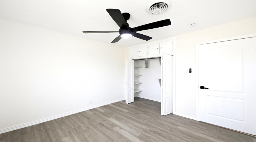 704 Sesame Ln, Laredo, Texas 78045, 3 Bedrooms Bedrooms, 5 Rooms Rooms,2 BathroomsBathrooms,Residential,For Sale,704 Sesame Ln,20263908
