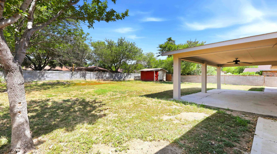 704 Sesame Ln, Laredo, Texas 78045, 3 Bedrooms Bedrooms, 5 Rooms Rooms,2 BathroomsBathrooms,Residential,For Sale,704 Sesame Ln,20263908