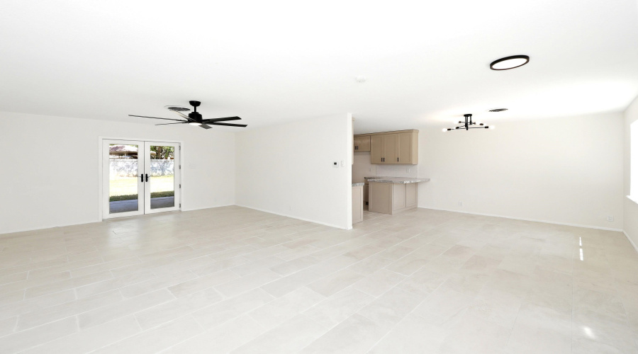 704 Sesame Ln, Laredo, Texas 78045, 3 Bedrooms Bedrooms, 5 Rooms Rooms,2 BathroomsBathrooms,Residential,For Sale,704 Sesame Ln,20263908