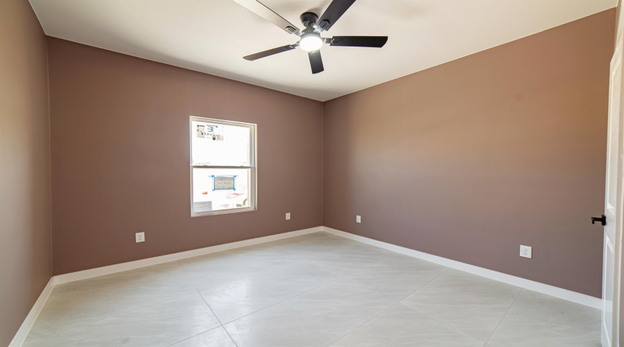 115 Lusitano Dr., Laredo, Texas 78046, 3 Bedrooms Bedrooms, 5 Rooms Rooms,2 BathroomsBathrooms,Residential,For Sale,115 Lusitano Dr.,20263909
