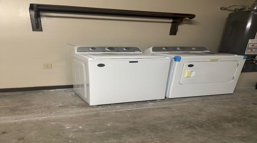 11119 Paso De Jacinto Lp, Laredo, Texas 78045, 3 Bedrooms Bedrooms, 5 Rooms Rooms,2 BathroomsBathrooms,Residential,For Sale,11119 Paso De Jacinto Lp,20263914