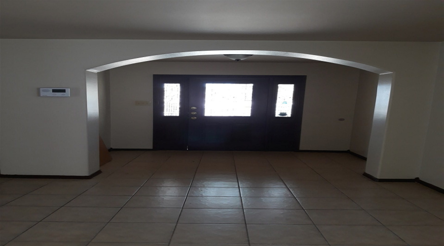 11119 Paso De Jacinto Lp, Laredo, Texas 78045, 3 Bedrooms Bedrooms, 5 Rooms Rooms,2 BathroomsBathrooms,Residential,For Sale,11119 Paso De Jacinto Lp,20263914