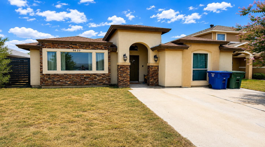 3623 Jose C Santos Dr, Laredo, Texas 78046, 3 Bedrooms Bedrooms, 6 Rooms Rooms,2 BathroomsBathrooms,Residential,For Sale,3623 Jose C Santos Dr,20263917