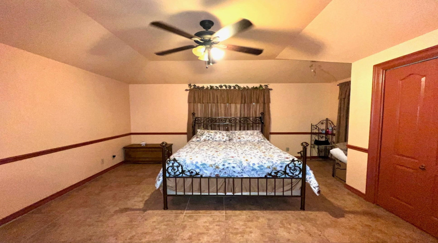 1505 Palmer Dr, Laredo, Texas 78045, 5 Bedrooms Bedrooms, 11 Rooms Rooms,6 BathroomsBathrooms,Residential,For Sale,1505 Palmer Dr,20263918