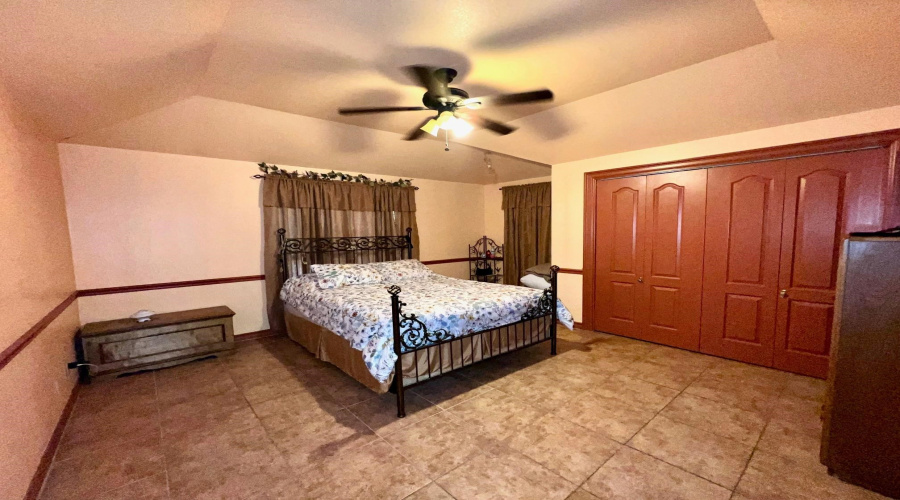 1505 Palmer Dr, Laredo, Texas 78045, 5 Bedrooms Bedrooms, 11 Rooms Rooms,6 BathroomsBathrooms,Residential,For Sale,1505 Palmer Dr,20263918