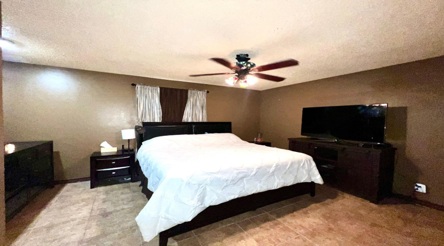 1505 Palmer Dr, Laredo, Texas 78045, 5 Bedrooms Bedrooms, 11 Rooms Rooms,6 BathroomsBathrooms,Residential,For Sale,1505 Palmer Dr,20263918
